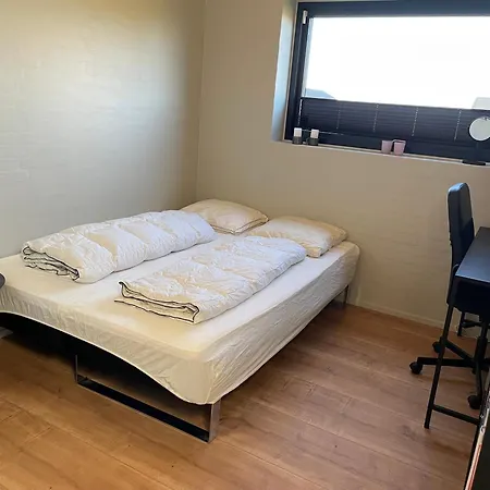 Moderne Bynaert Hus וילה הולסטברו